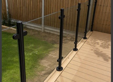 Glass Hardware: Now Available in New Matt Black Finish